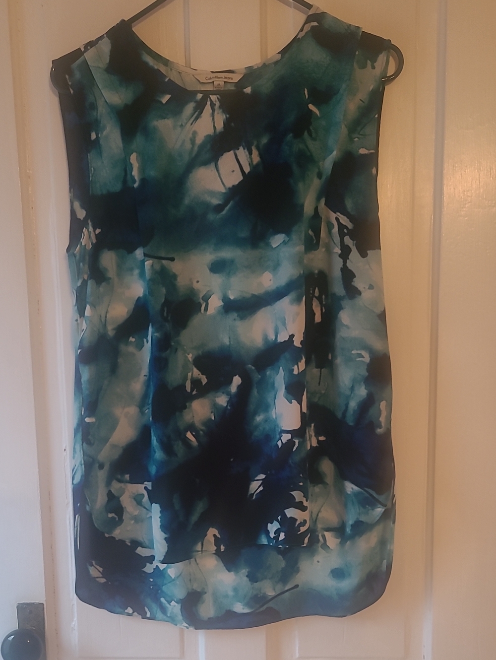Calvin Klein Jeans Teal & Navy Watercolor Sleeveless Shift Dress